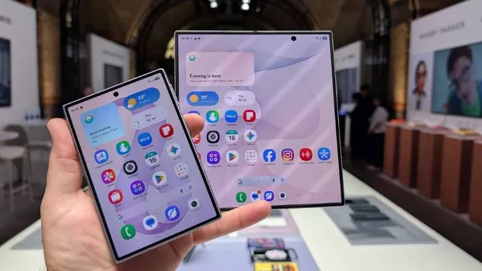Màn hình chính 8 inch lớn nhất từ trước đến nay