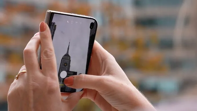 iPhone Duo không có camera tele độc lập