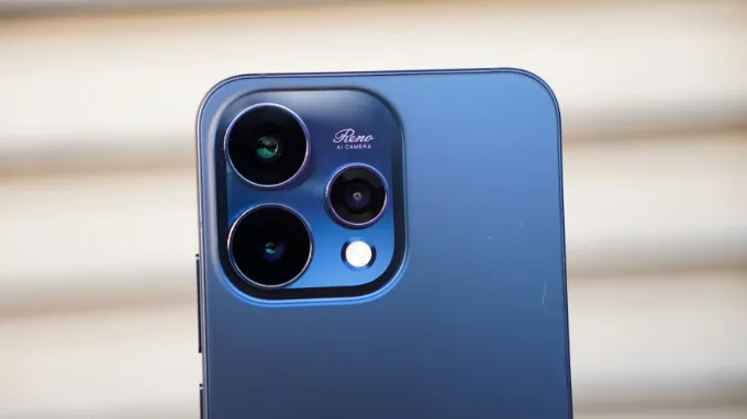 OPPO Reno15 lại lấy lại lợi thế ở camera selfie