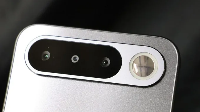 realme 16 5G sở hữu camera chính 50MP