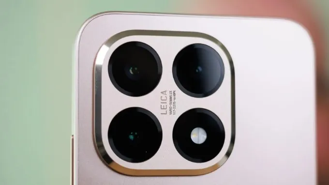 Xiaomi 15T được trang bị camera tele 50MP hỗ trợ zoom quang học 2x