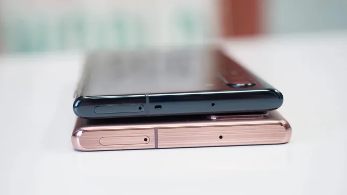 Galaxy Note10 lại hướng đến sự sang trọng và nhỏ gọn hơn