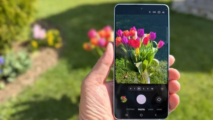 Samsung S26 Ultra tiếp tục khẳng định vị thế đầu bảng với hệ thống 4 camera
