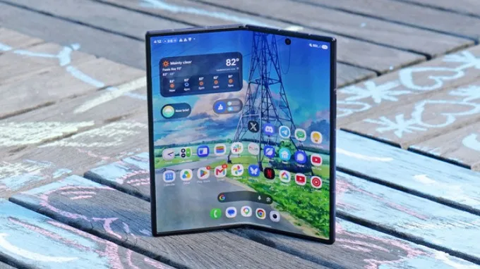 Galaxy Z Fold8 Ultra sử dụng Snapdragon 8 Elite Gen 5 for Galaxy