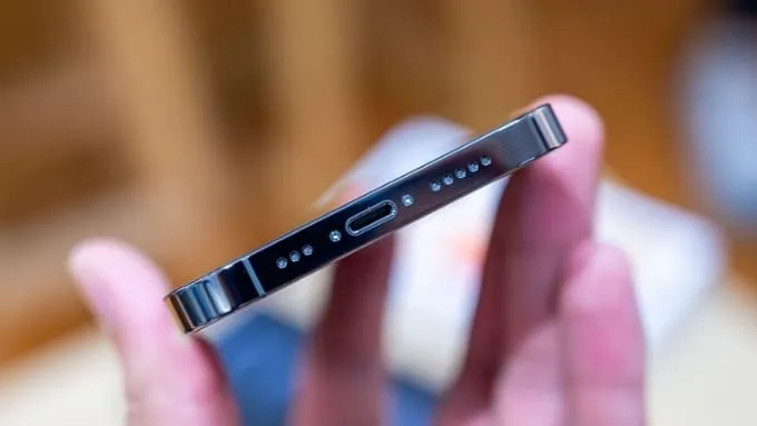 So sánh iPhone 14 Pro Max và iPhone 13 Pro Max về pin