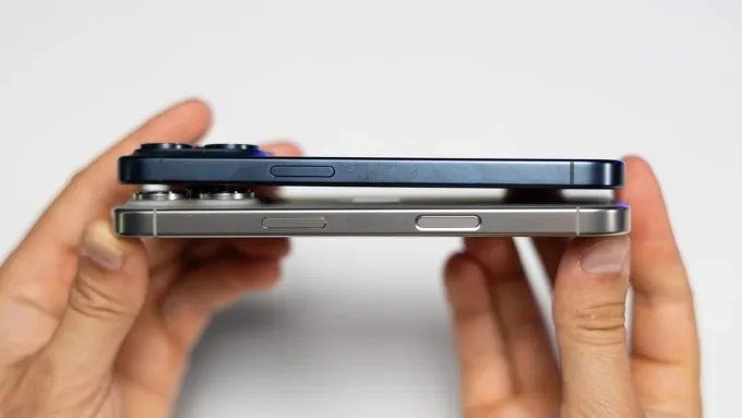 iPhone 16 Pro có kích thước lớn hơn 149.6 x 71.5 x 8.25 mm