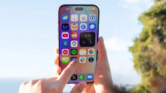 iPhone 18 Pro Max sử dụng màn hình LTPO Super Retina XDR OLED 6.9 inch
