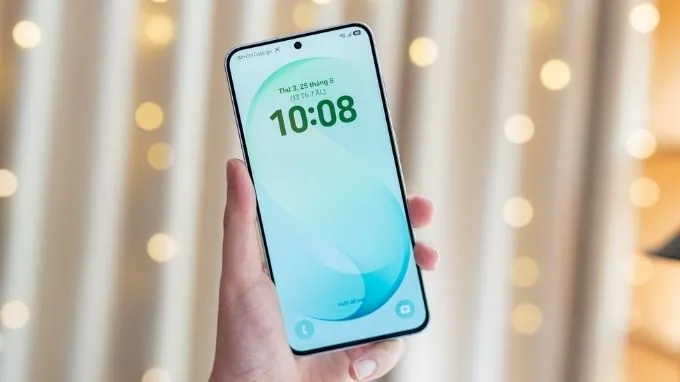 Galaxy S26 FE tấm nền Dynamic AMOLED 2X kích thước lớn 6.7 inch