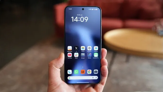 Xiaomi 17T Pro sẽ tạo được nhiều thiện cảm nhờ màn hình AMOLED 6.83 inch rộng rãi