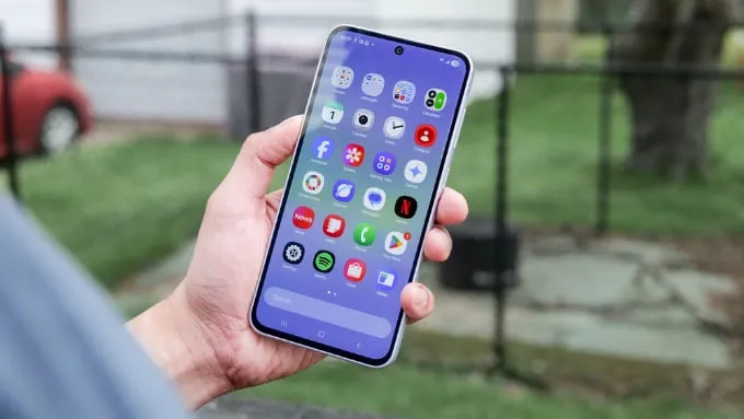 Galaxy A36 sở hữu màn hình Super AMOLED