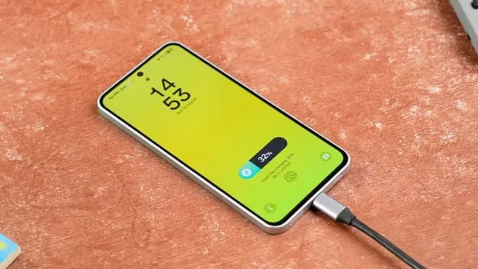So sánh Nubia Neo 5 vs Samsung Galaxy A36 về pin