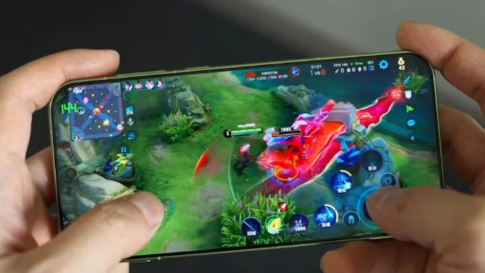 So sánh OnePlus 15T vs Galaxy S26 về hiệu năng