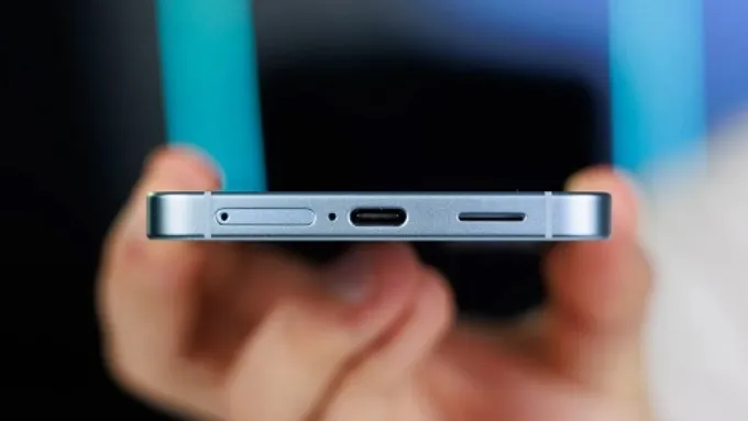 Pin là điểm nhấn khi so sánh OnePlus 15T vs Galaxy S26