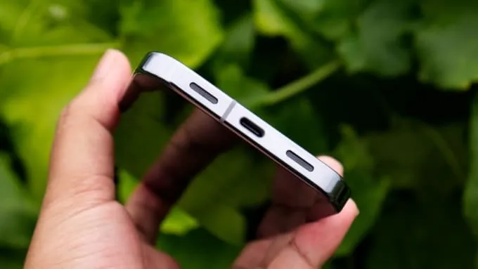 Pin là điểm nhấn khi so sánh OPPO Find X9 Ultra vs Google Pixel 10 Pro XL