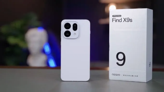 OPPO Find X9s sở hữu kích thước khoảng 157 x 73.9 x 8 mm