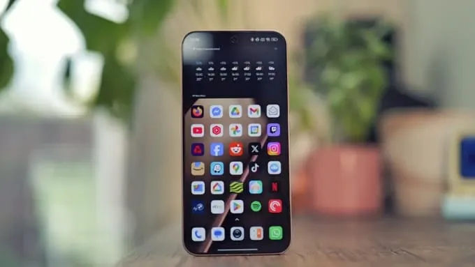 Xiaomi 15T Pro sở hữu màn hình AMOLED lớn hơn