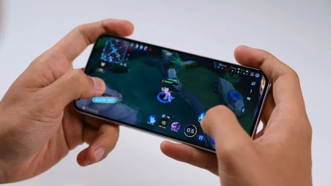 OPPO Reno16 F được trang bị vi xử lý MediaTek Dimensity 7300-Energy 5G
