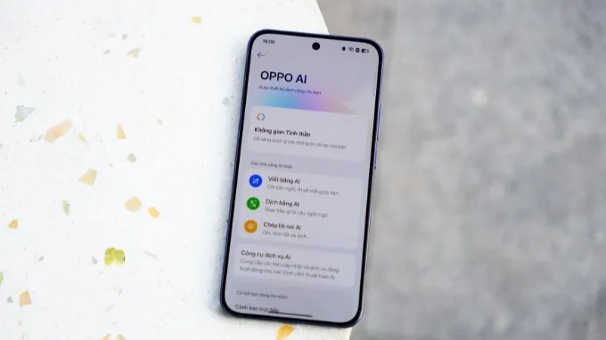 OPPO Reno15 chạy Android 16 với giao diện ColorOS 16