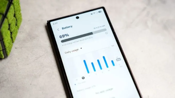 Galaxy Z Fold8 Ultra vẫn xuất sắc mang trong mình viên pin kép có tổng dung lượng 5.000 mAh