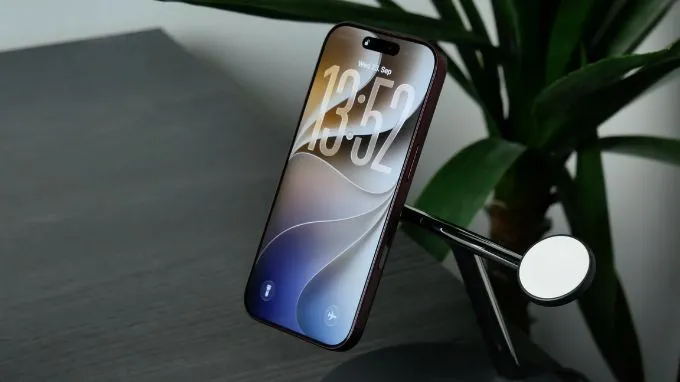 iPhone cũng được cải thiện với mức 50% trong khoảng 15 phút
