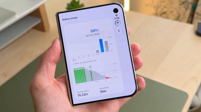 iPhone Duo cung cấp khả năng sạc nhanh có dây, nạp 50% pin trong khoảng 20 phút