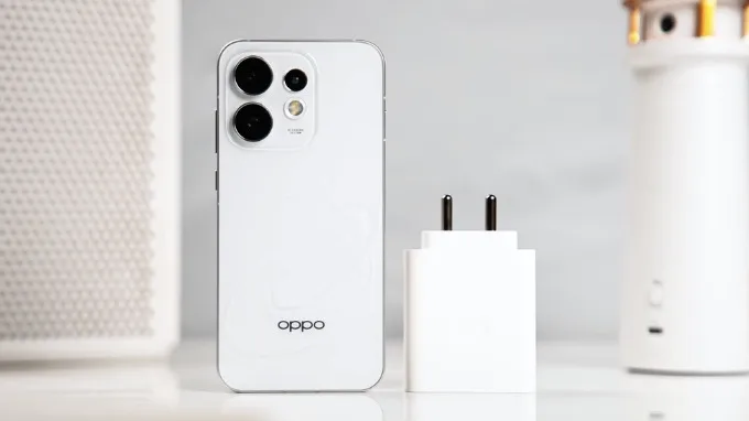 OPPO Reno16 Pro sở hữu viên pin có dung lượng lên tới 6.700 mAh