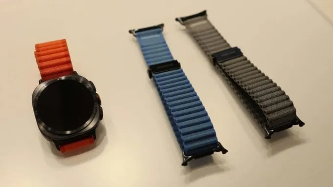 Galaxy Watch Ultra2 với 3 dòng chính gồm Marine Band, Trail Band và PeakForm Band