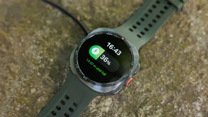 So sánh Samsung Galaxy Watch Ultra2 vs Huawei Watch Ultimate 2 về pin