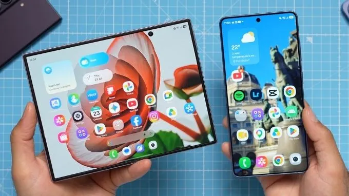 Galaxy Z Fold8 sở hữu màn hình chính gập kích thước 7.6 inch với tỷ lệ 4:3