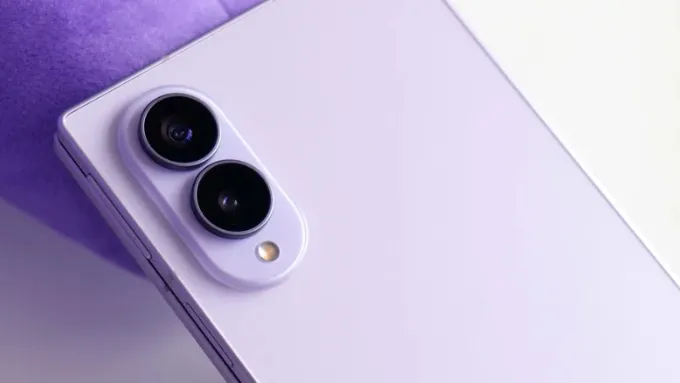 So sánh Samsung Galaxy Z Fold8 vs Vivo X Fold6 về camera 
