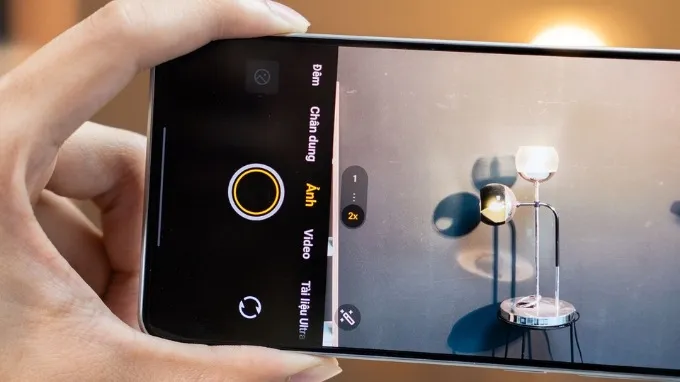 Về khả năng hỗ trợ camera
