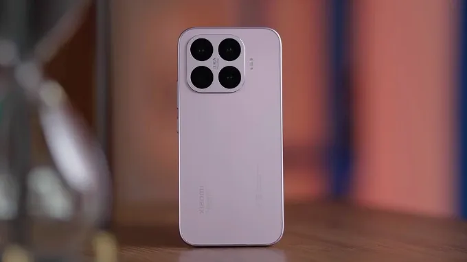 Xiaomi 17T 5G sở hữu kích thước 157.6 x 75.2 x 8.2 mm