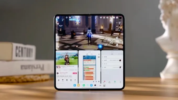 Cả 2 đều sở hữu cấu hình cao cấp cùng RAM 16GB