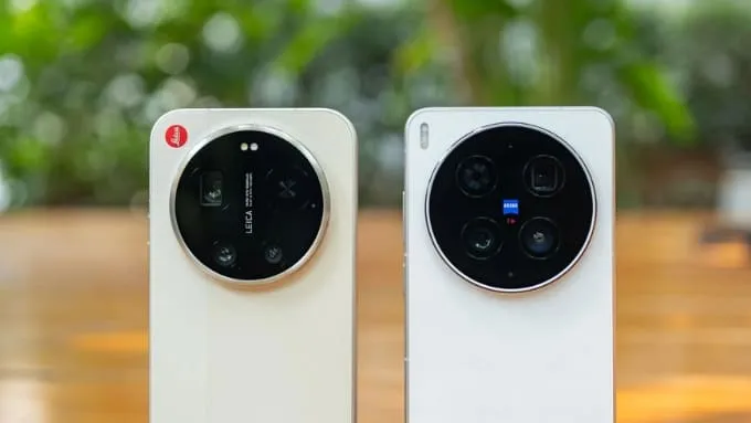 Camera là điểm khác biệt rõ rệt nhất giữa 2 thiết bị