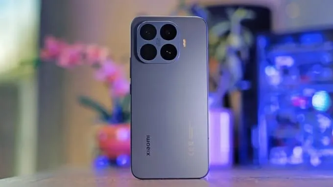 Xiaomi 17T Pro sở hữu ngoại hình lớn với kích thước 162.2 × 77.5 × 8.25 mm