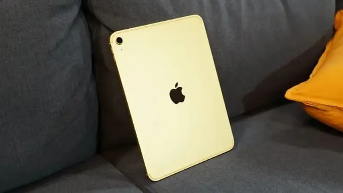 iPad A16 (iPad Gen 11) sở hữu thiết kế nhôm nguyên khối vuông vức