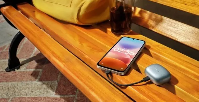 Xiaomi còn tích hợp tính năng sạc ngược có dây công suất 22.5W