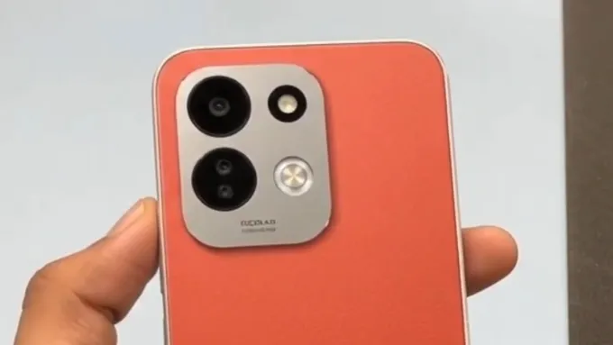 So sánh Xiaomi Redmi 17 vs Samsung Galaxy A17 về camera