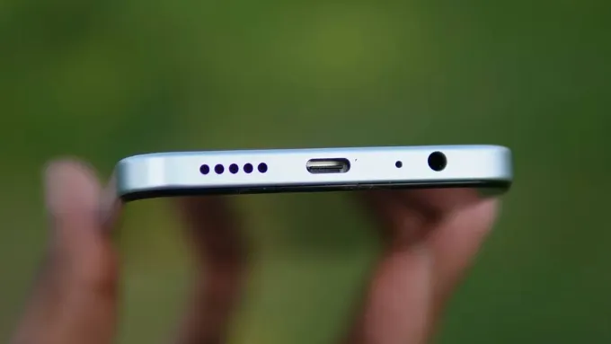So sánh Xiaomi Redmi A7 Pro vs Xiaomi Redmi 15C về pin
