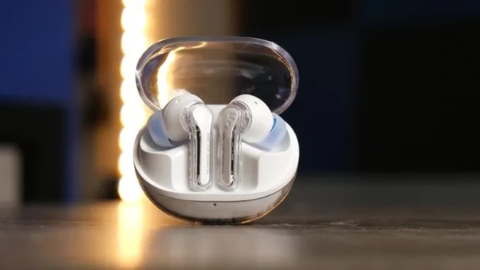 Tai nghe chụp tai SoundPEATS Space Pro