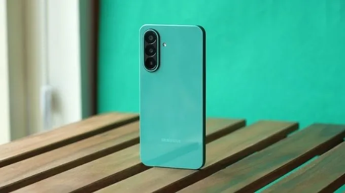 Thiết kế mỏng nhẹ nhưng bền bỉ