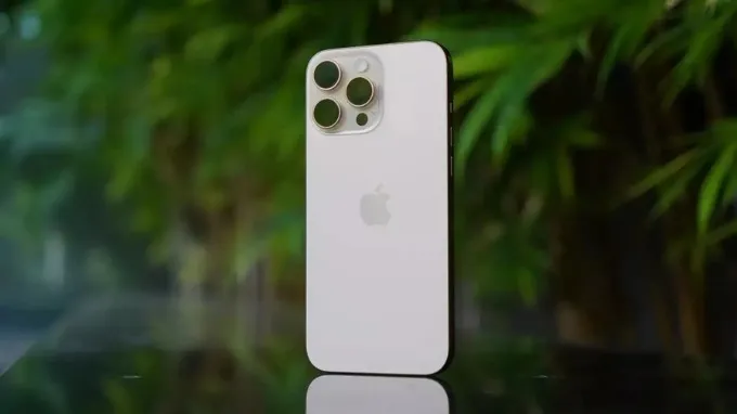 iPhone 16 Pro Max được Apple giới thiệu vào tháng 9/2024