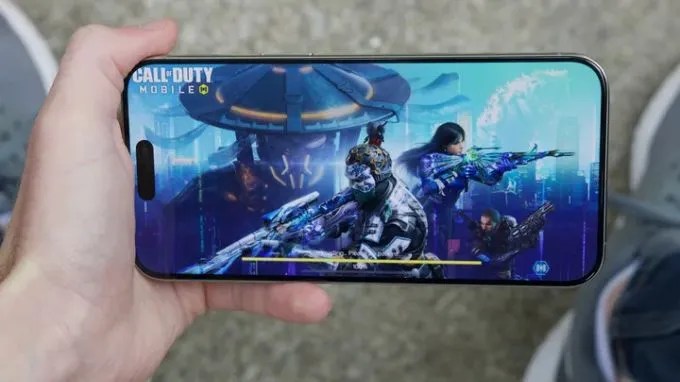 Trải nghiệm các tựa game phổ biến trên iPhone 15 Pro Max