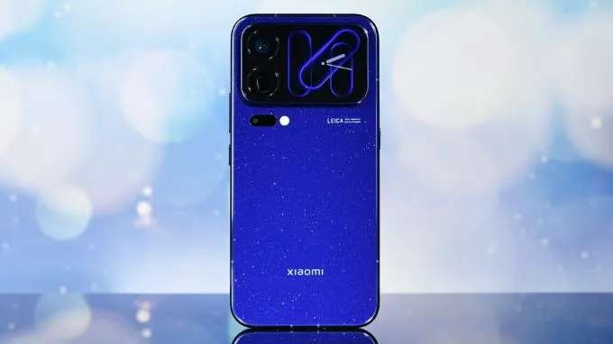 Xiaomi 18 Pro Max tạo nên sự khác biệt rõ nét ngay từ phong cách thiết kế