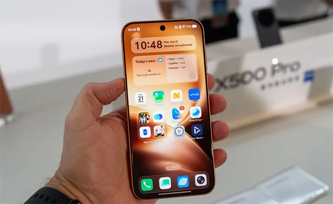 Với Vivo X500 Pro, máy được cài sẵn hệ điều hành OriginOS 7 trên nền Android 17