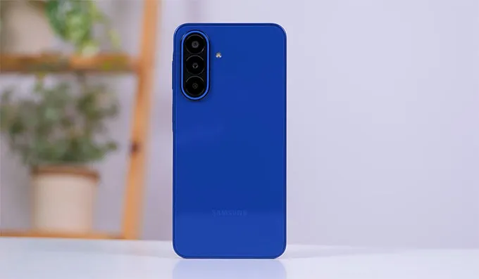 Thiết kế: Galaxy A27 5G hoàn thiện cao cấp hơn