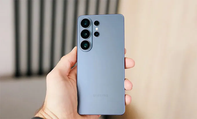 Galaxy S26 Ultra có tổng thể lớn hơn đáng kể