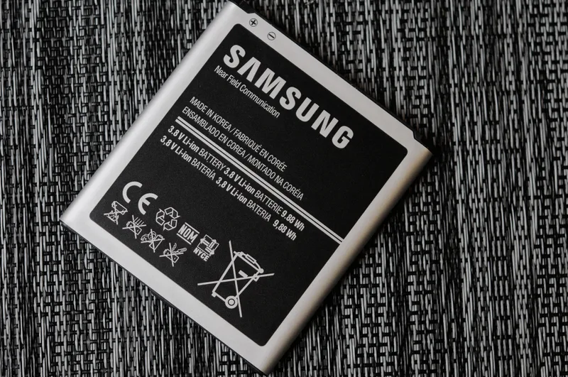 xtmobile-thay-pin-s4